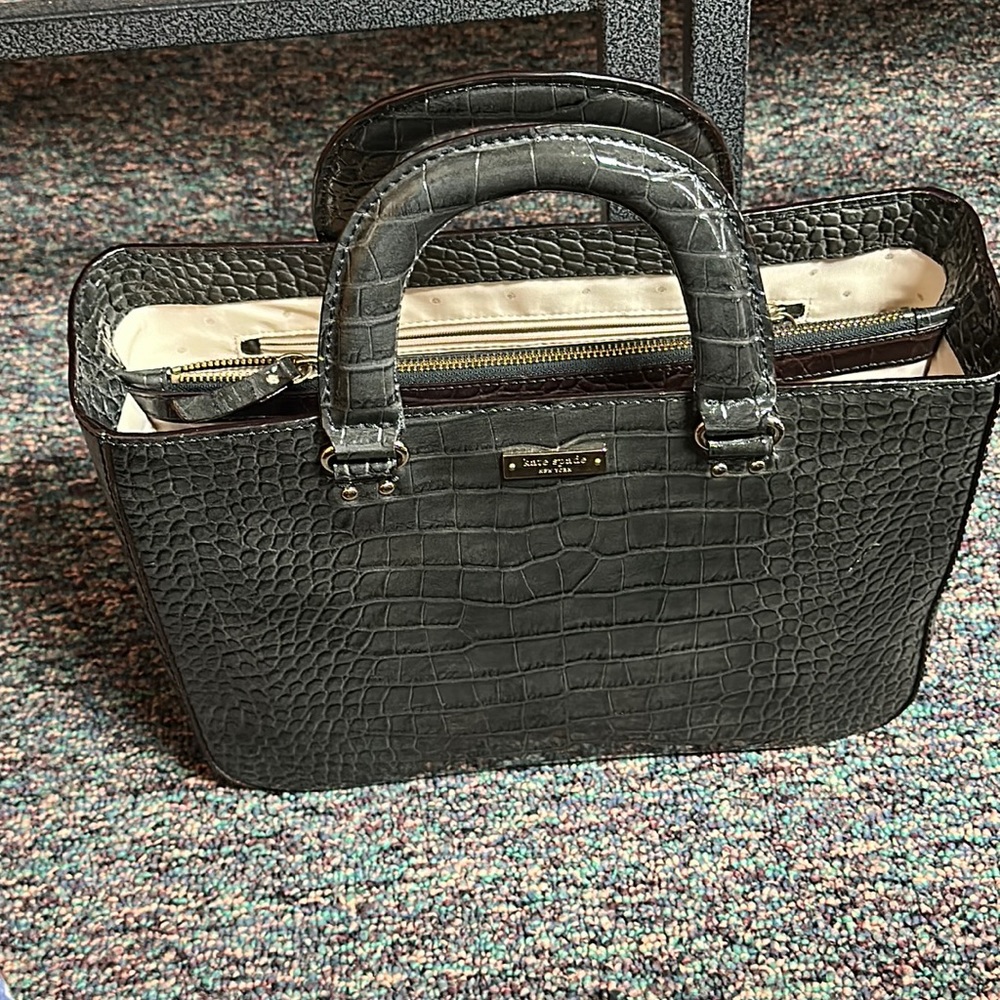 HOST🎉PICK❤️Kate Spade Crocodile Black Satchel